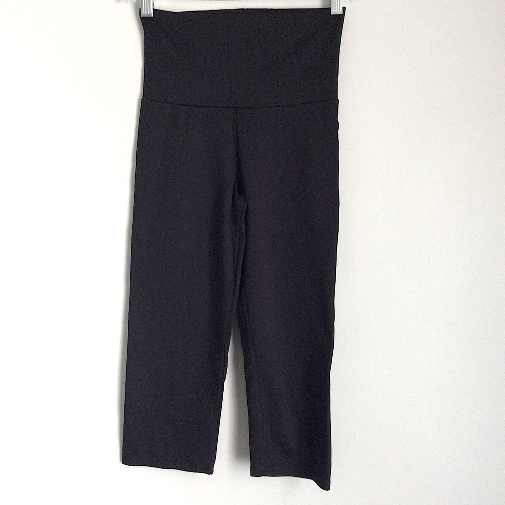Motiowear Dance Stretch Capri Black Pants Size MA